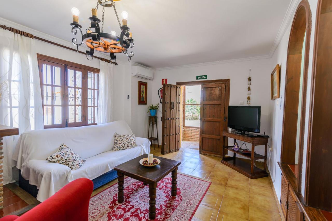 Casa Patio De Los Naranjos Piscina Privada Alcaucín Екстериор снимка