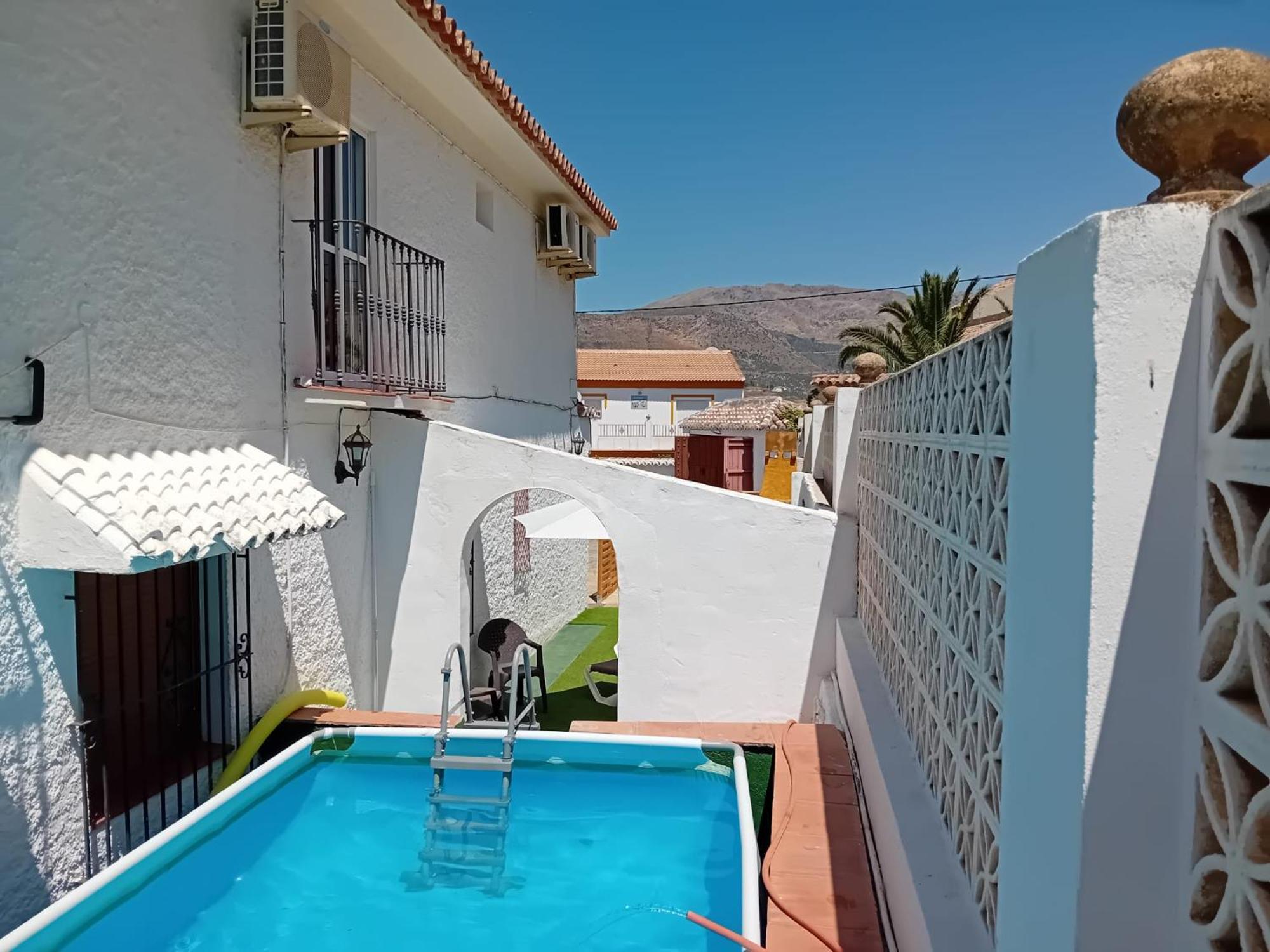 Casa Patio De Los Naranjos Piscina Privada Alcaucín Екстериор снимка