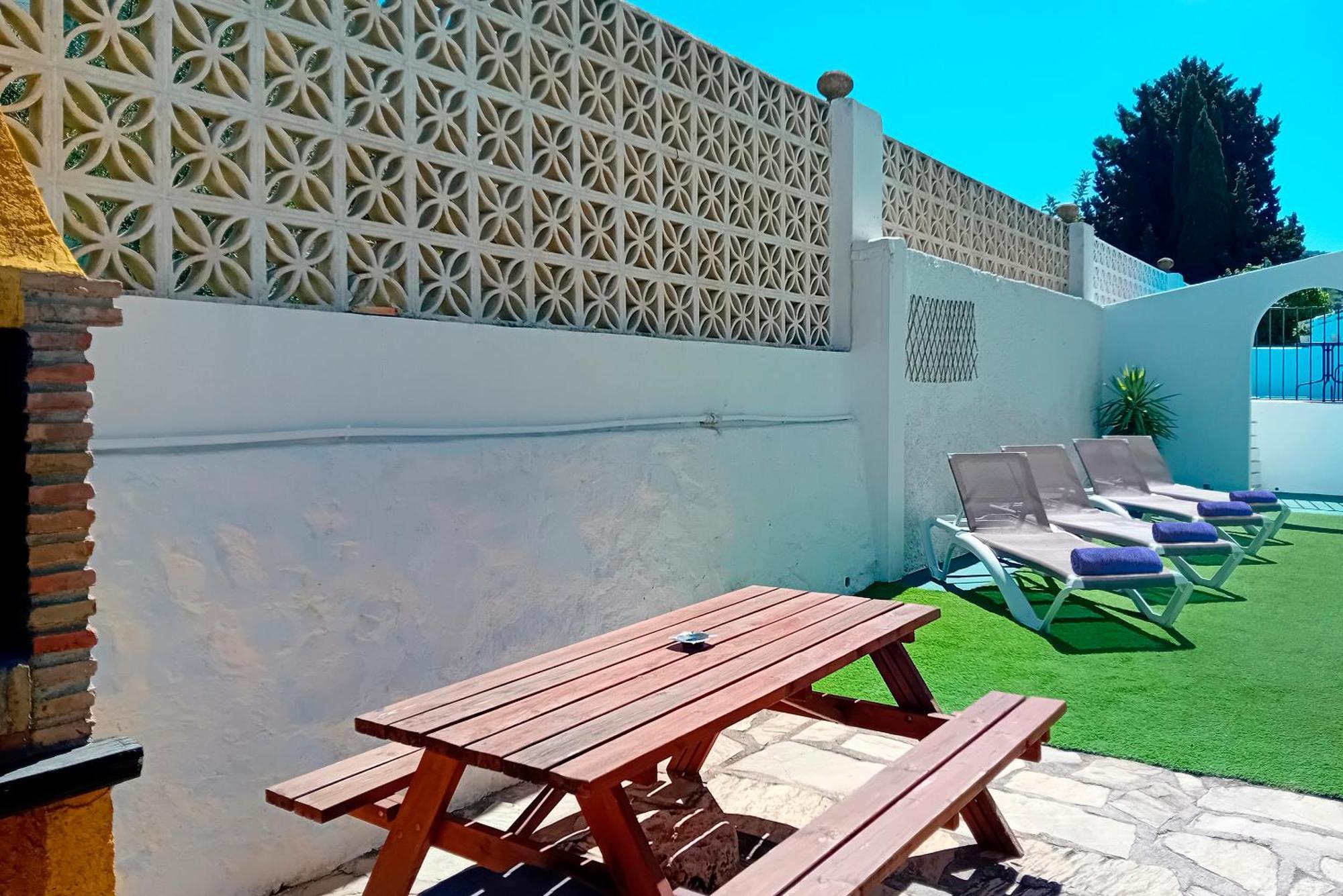 Casa Patio De Los Naranjos Piscina Privada Alcaucín Екстериор снимка